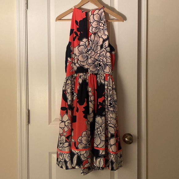 Vince Camuto scuba neck fit and flare dress - Picture 7 of 7